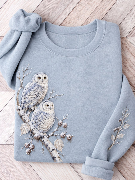 Kvinnors snöiga vinter snöiga uggla fåglar på Braches Print Sweatshirt
