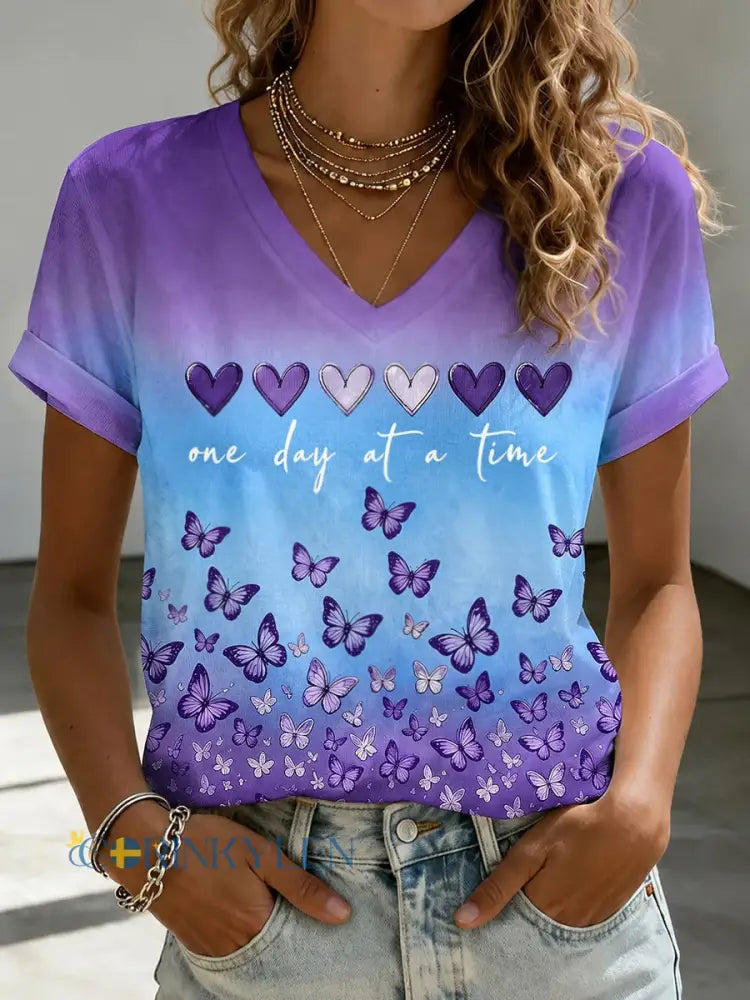 T-shirt med V-ringning och tryck för stöd och medvetenhet om Alzheimers hos kvinnor - mörkt / S