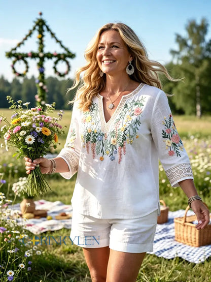 Women’s Midsummer 3D Floral Print White Casual V-neck T-shirt